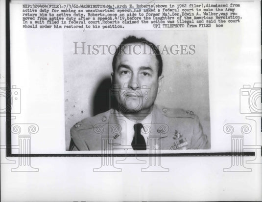 1962 Press Photo Maj. Arch E. Roberts dismissed from active duty. - nec37065 - Historic Images