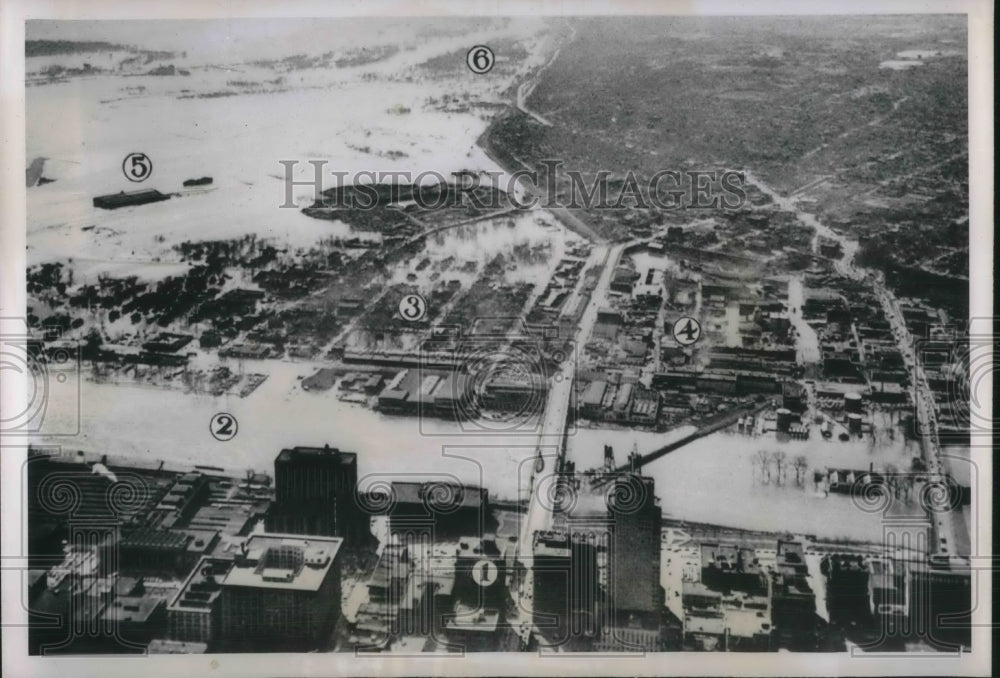 1952 St. Paul, Minn. as it is hit by the worst flood in 72 years.-Historic Images