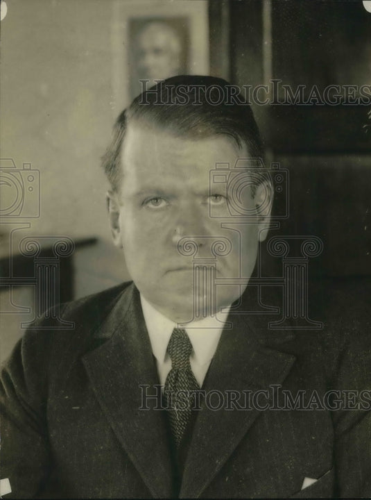 1923 Press Photo August T. Seymour personally investigating the sugar prices. - Historic Images