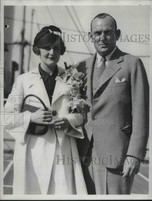 1933 Press Photo Mr & Mrs Randolph Seiver of La, Calif in Hawaii - Historic Images