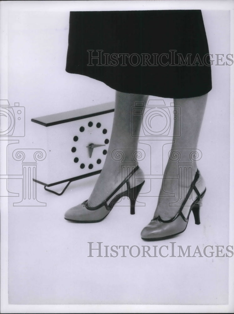 1955 Fall pumps  - Historic Images