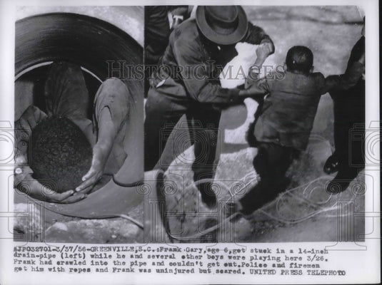 1956 Press Photo Greenville, SC Frank Geary rescued from drain pipe - Historic Images
