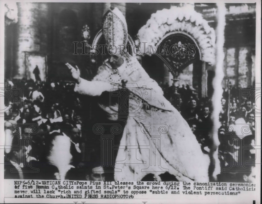 1954 Pope Pius XII during canonization of 5 saints at St. Peter&#39;s - Historic Images