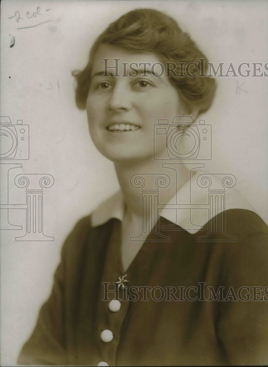 1918 Press Photo Miss Mae Stehle-Historic Images