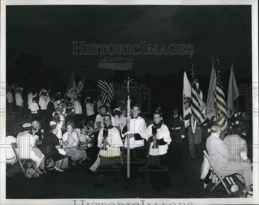 1962 Press Photo Eleventh Annual Outdoor Novena - Historic Images
