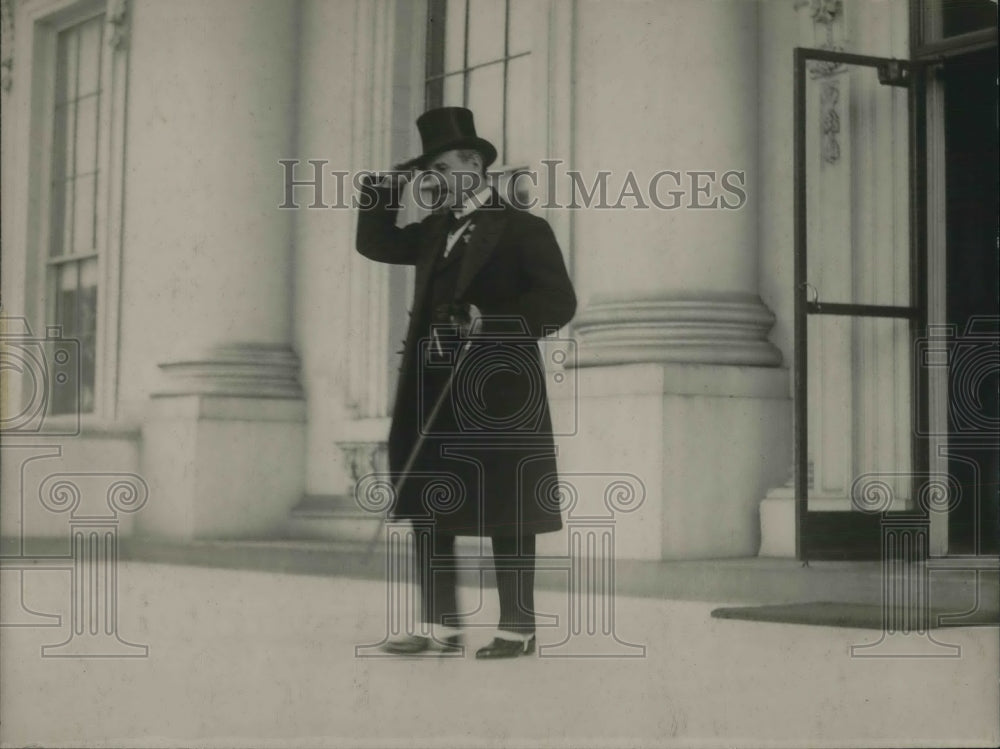1921 Press Photo Dr. Rafael H. Elizalde, Minister of Ecuador Leaving White House - Historic Images