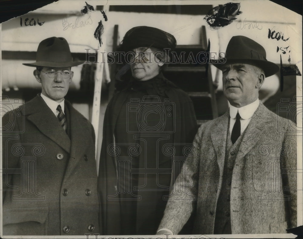 1922 Press Photo Dr Joseph H Moore, Dr &amp; Mrs MM Campbell - nec38869 - Historic Images