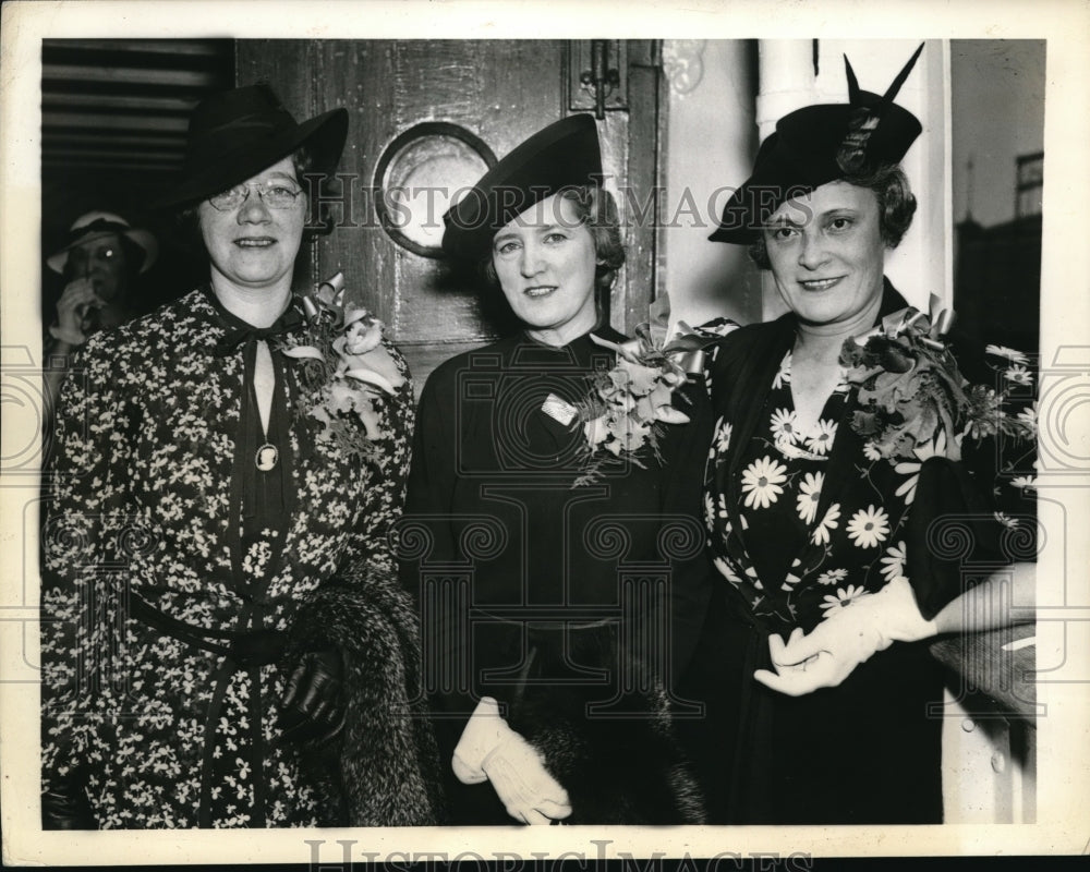 1937 NYC M Durans,Mr sMary Eben, Louise Hackmeister-Historic Images