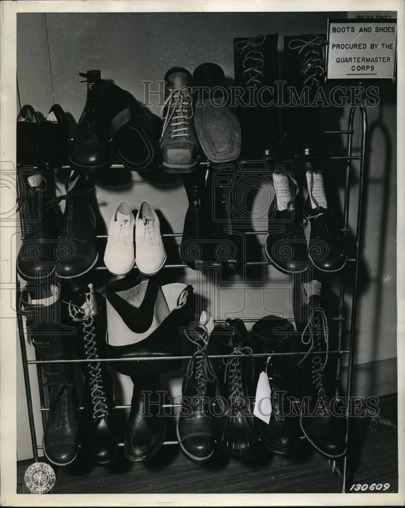 1943 Shoes for the army - Historic Images