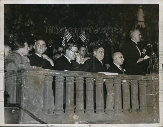 1934 Press Photo Professor Seth Wakeman of Smith College speaking at "The Case - Historic Images