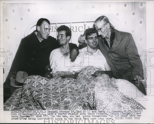 1953 Press Photo Kenneth Sterner & Harry Breeden Reunite With Fathers - Historic Images
