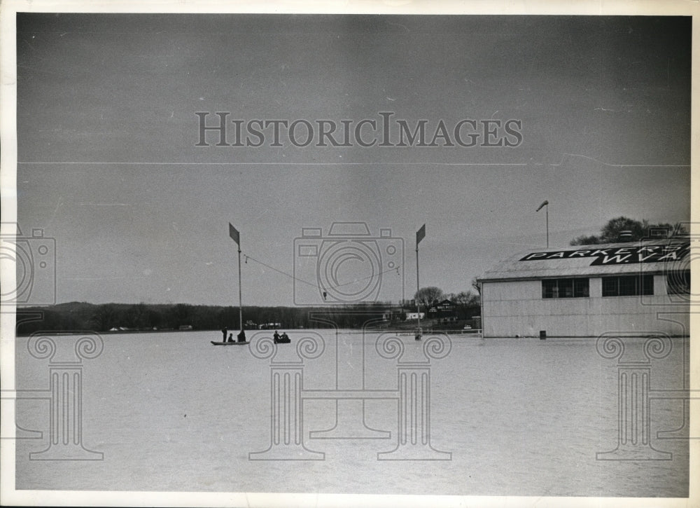 1940 Press Photo Flooding at Parkersburg, West Virginia-Historic Images