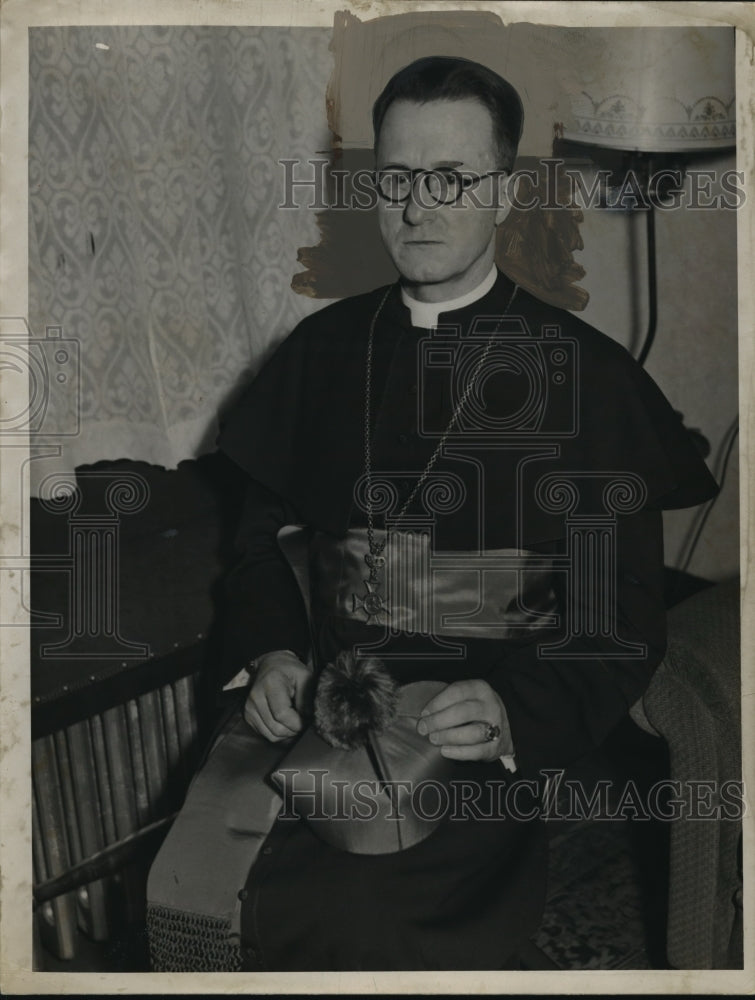 1936 Press Photo Friar John Oman, Invested As Canon Of St. Nicholas Cathedral - Historic Images