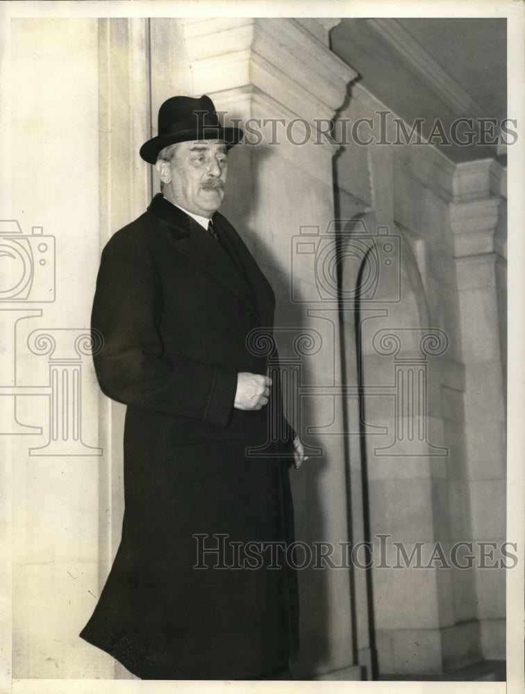 1936 Press Photo British Ambassador Sir Ronald Lindsey leaves embassy- Historic Images