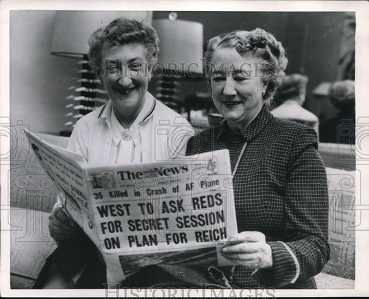 1954 Press Photo Wives of Republican members of the House of Represantatives - Historic Images