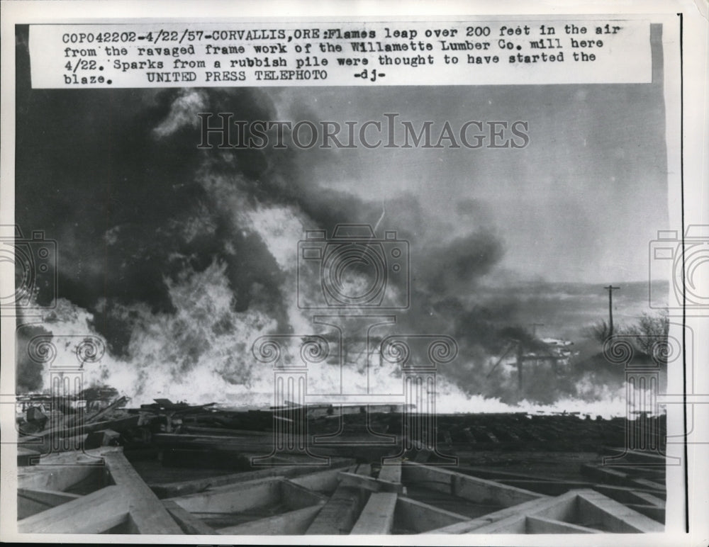 1957 Press Photo Wilmette Lumber Company Fire - Historic Images