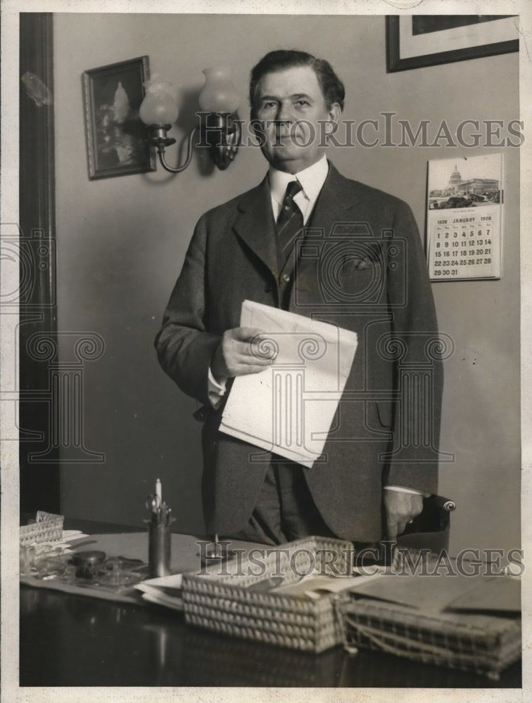 1926 Press Photo Sen Park Trammell casting a descending vote against a partymate - Historic Images