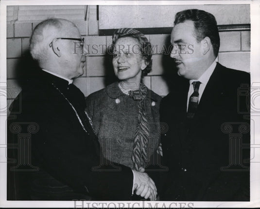 1956 Press Photo Father J Francis TuckerMeets Prince Rainier & Grace Kelly - Historic Images