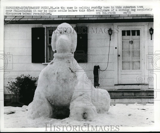 1969 Press Photo Eight Foot Sitting Dog Snow Sculpture in West Point, PA - Historic Images