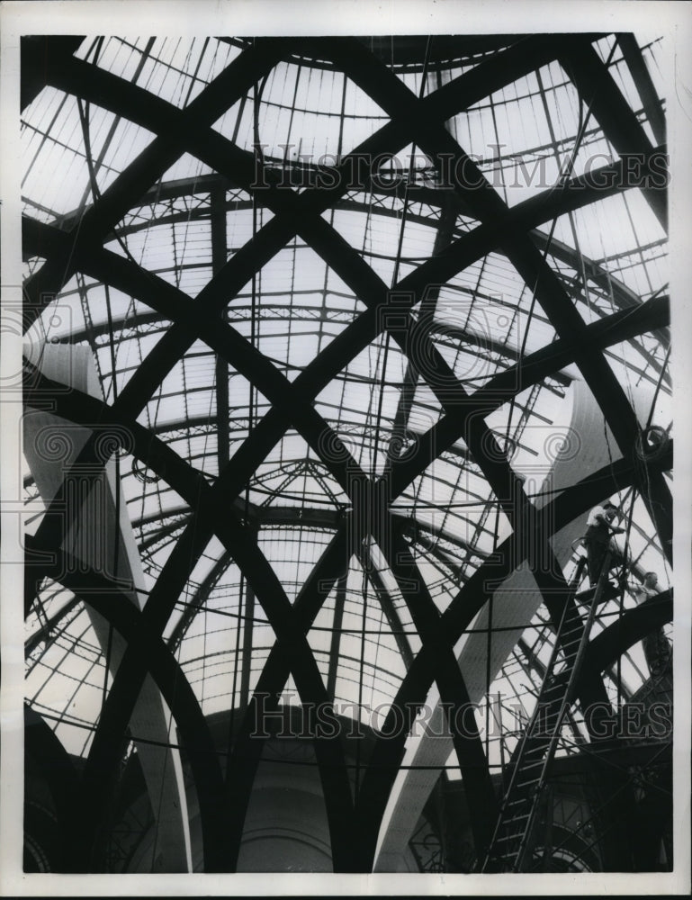 1958 Press Photo Paris, France Grand Palais Exhibition Hall - Historic Images