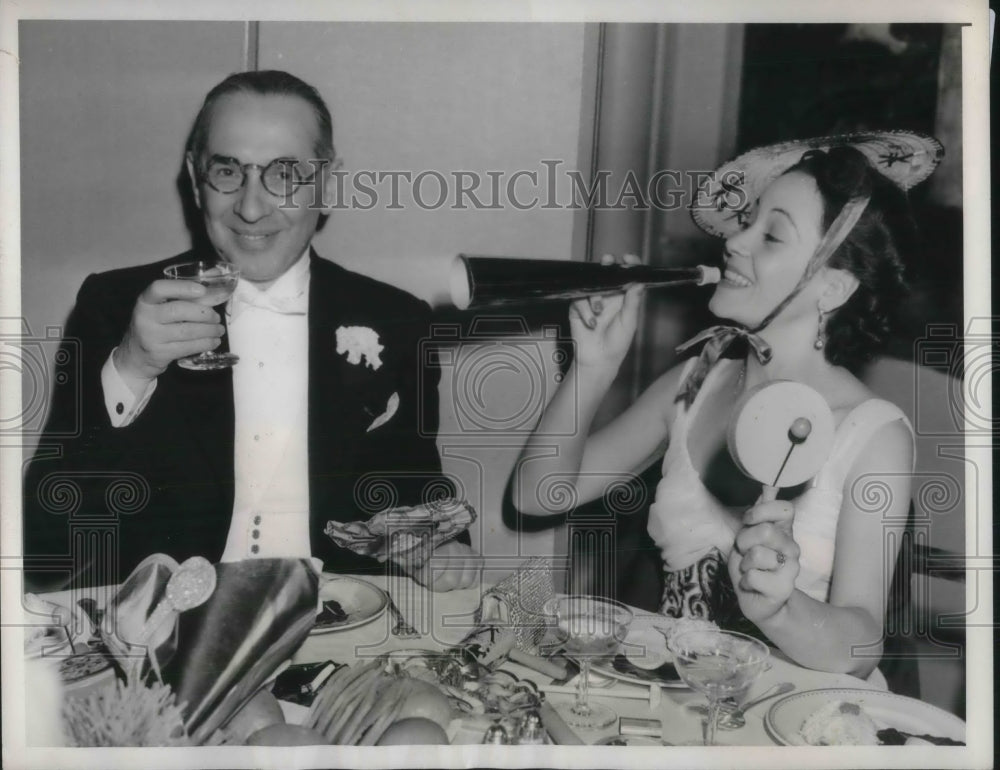 1940 Press Photo Dr Alfonso Lopez and Senora Emilio Toro - Historic Images