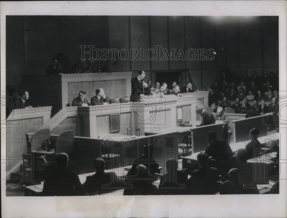 1935 Press Photo Anthony Eden, Britain&#39;s Minister addresses League of Nations - Historic Images