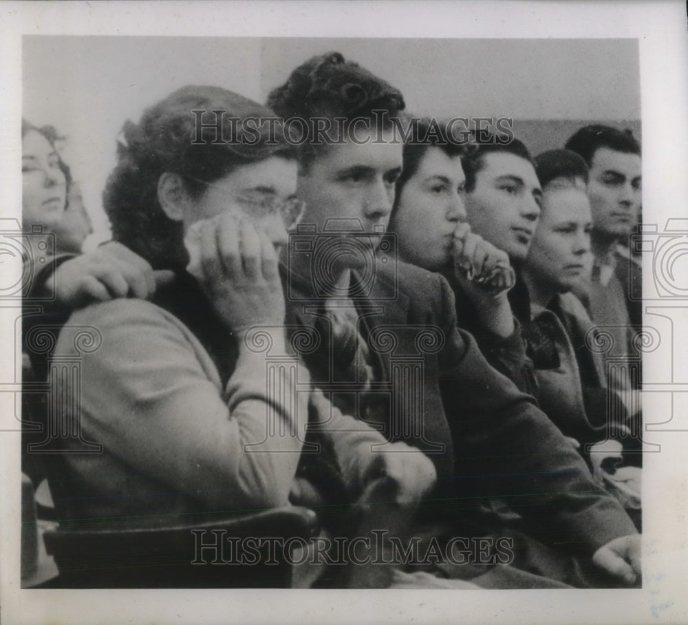 1937 Press Photo Protest murder sentence of Nick Megugorac, a 15-year old boy. - Historic Images