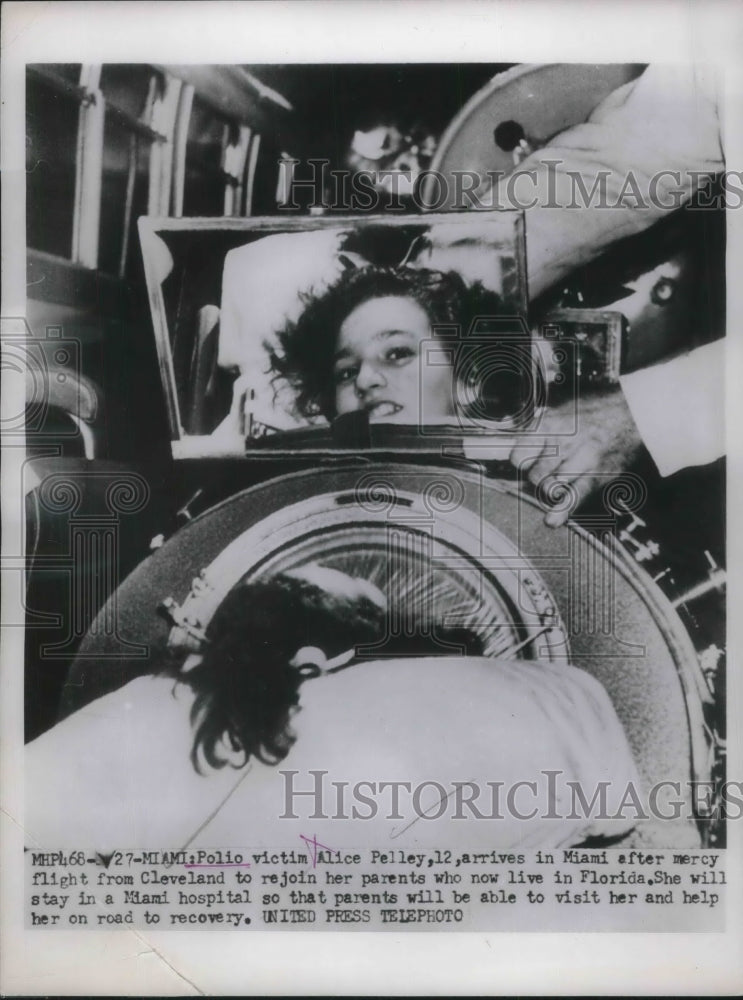 1953 Press Photo Polio Victim Alice Pelley In Iron Lung In Miami - Historic Images