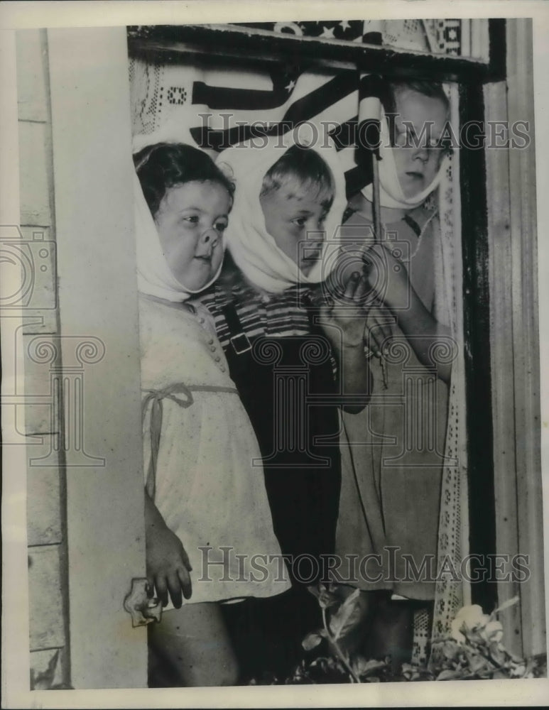 1939 Press Photo Rochester, NY Frances Pimm, Elmer Cummings,EM Pimm, have mumps - Historic Images