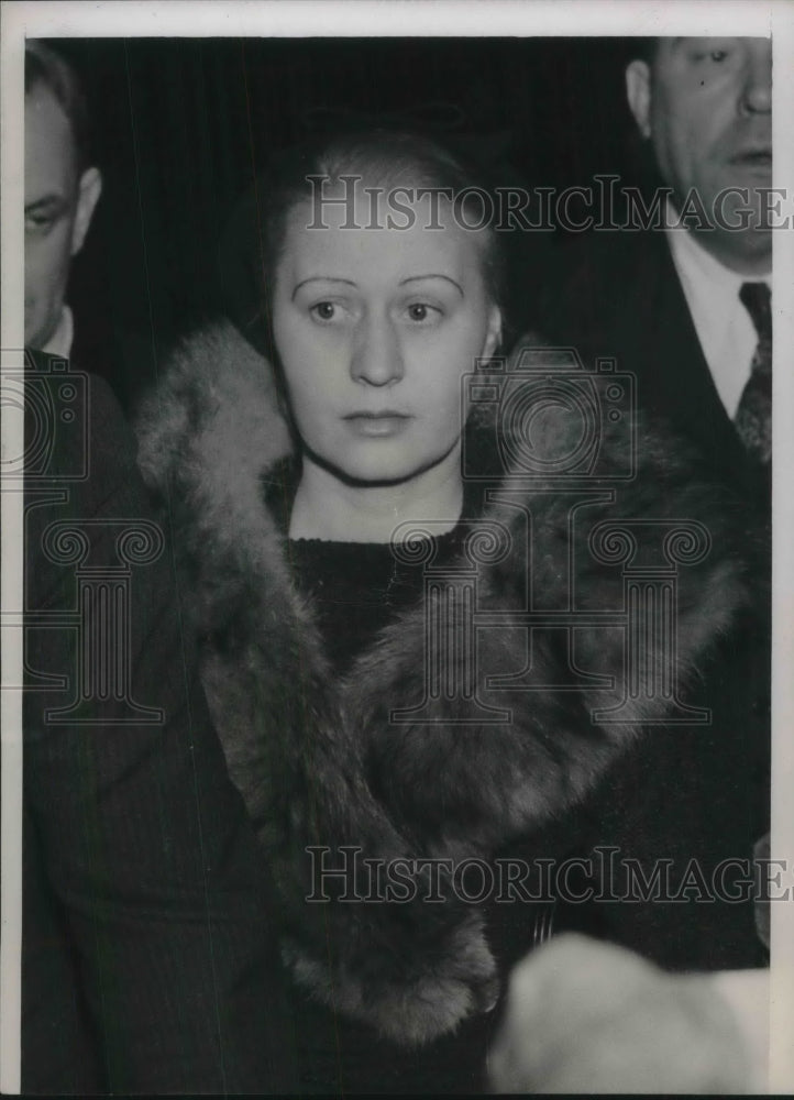 1937 Press Photo Mrs. Caroyln Jean Fish Putney Mahood Thomasson Diefenbach - Historic Images