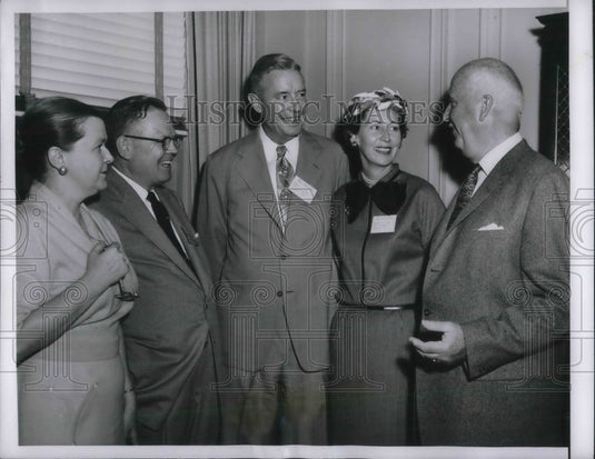 1956 Press Photo Chicago, FH Bartholomew, Pres of UP, Mr & Mrs L Walker, - Historic Images