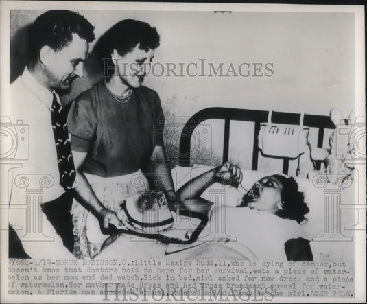 1949 Press Photo N Robinson, Ohio Maxine Rudd,dying girl with mom & dad - Historic Images