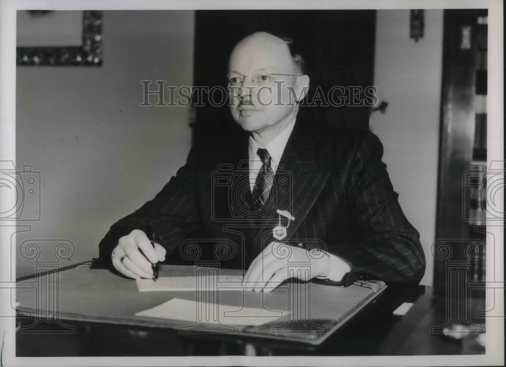 1937 Press Photo Dr Herbert B Small New President of New England Dental Society-Historic Images