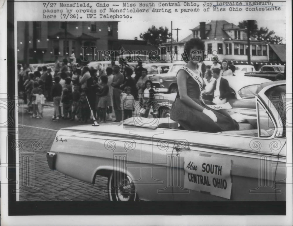 1962 Ms.South Central Ohio Joy Lorraine Washburn during a parade. - Historic Images