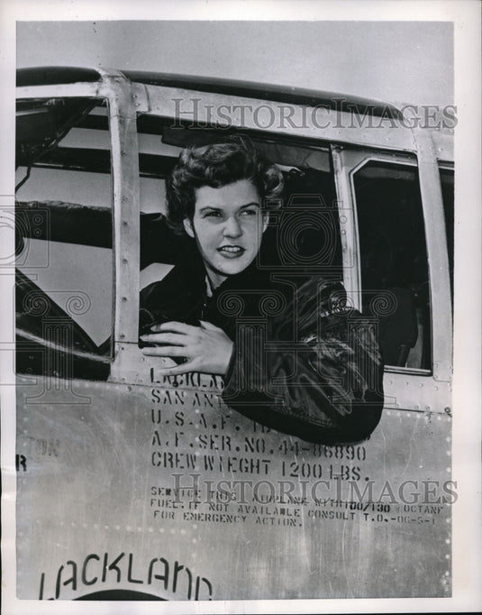 1953 Press Photo in Air Force Bomber Nancy Hardwick WAC'S - Historic Images