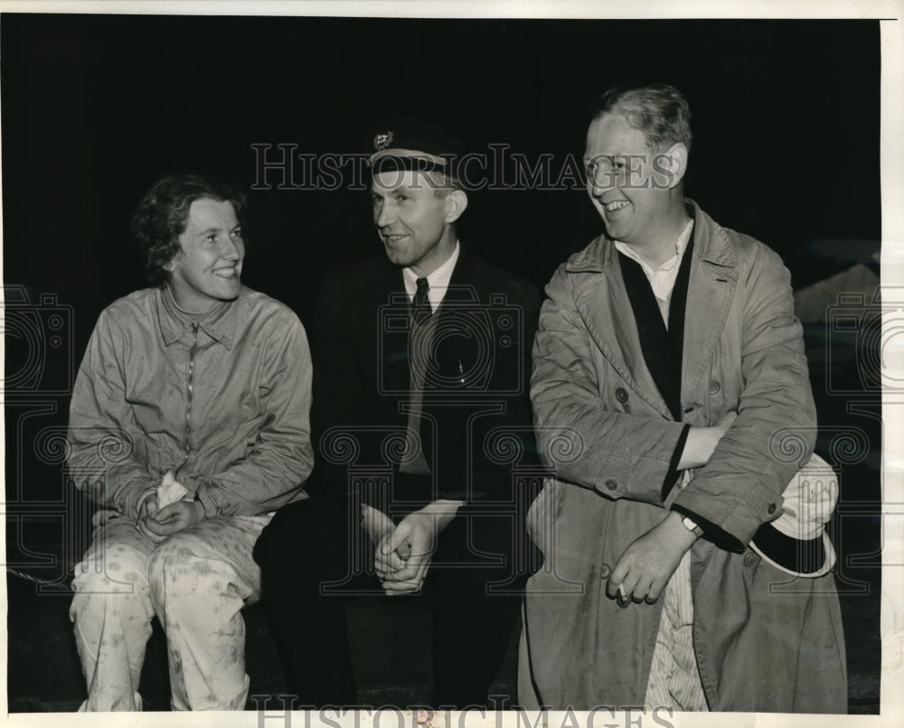 1937 Press Photo Fort Pierce Fla fishermen bad weather taken to Philadelphia - Historic Images