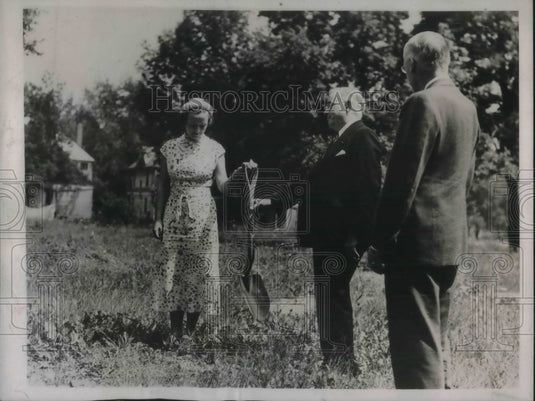 1937 Press Photo Dr. W. F. Bohn & Virginia Patterson of Oberlin College - Historic Images