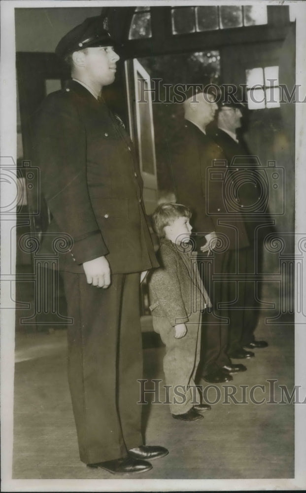 1938 Press Photo Little Boy Stands At Attention For San Fran Police Inspection - Historic Images