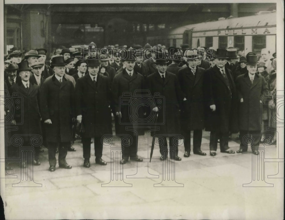 1930 Press Photo American Delegation Arrives in London for Naval Parley - Historic Images