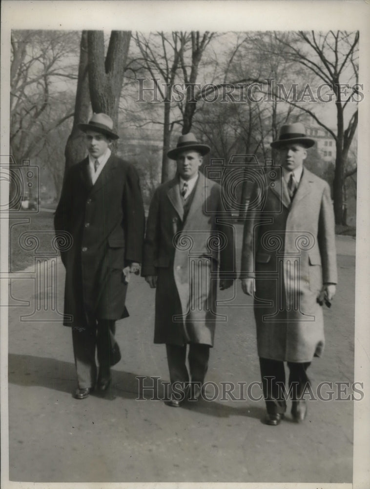 1928 Press Photo President&#39;s son with his friends spending vacation together. - Historic Images