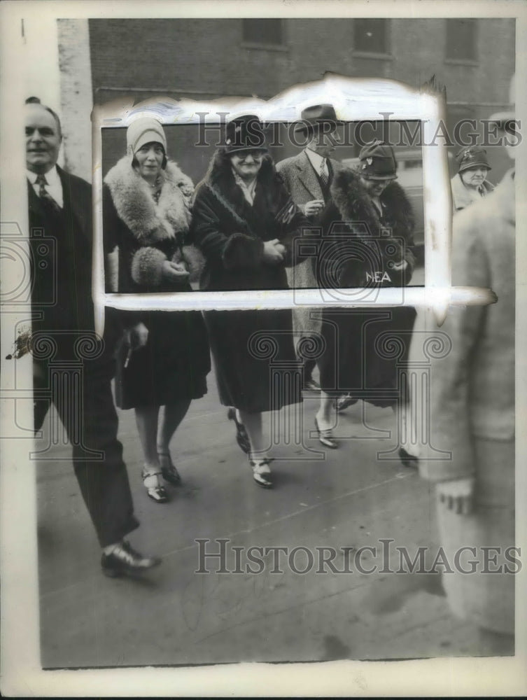 1928 Press Photo Jury trying Xol. Robert W. Stewart. - Historic Images