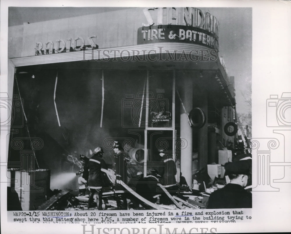 1958 Press Photo 20 fireman injured in fire that happened in a battery shop. - Historic Images