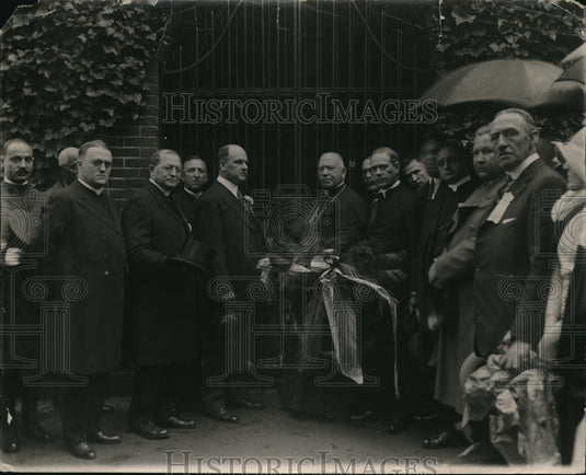 1924 Press Photo Delegation to the Convention of the Holy Name Society - Historic Images