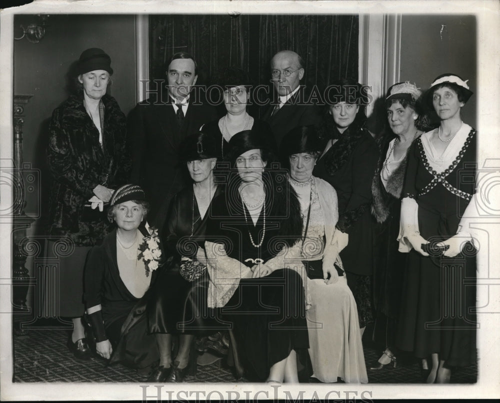 1932 Press Photo Teetotaling Old Ladies Talk Prohibition At Astor Ladies Lunch - Historic Images