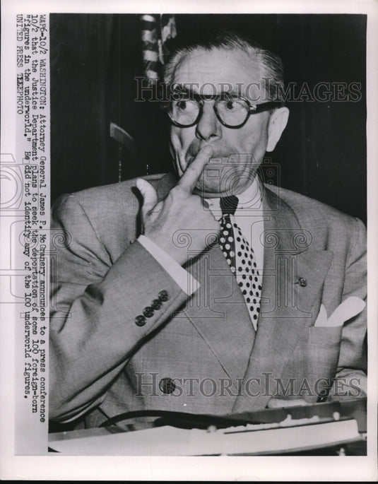 1952 Press Photo D.C> Atty General James P McGranery at Justice Dept - Historic Images