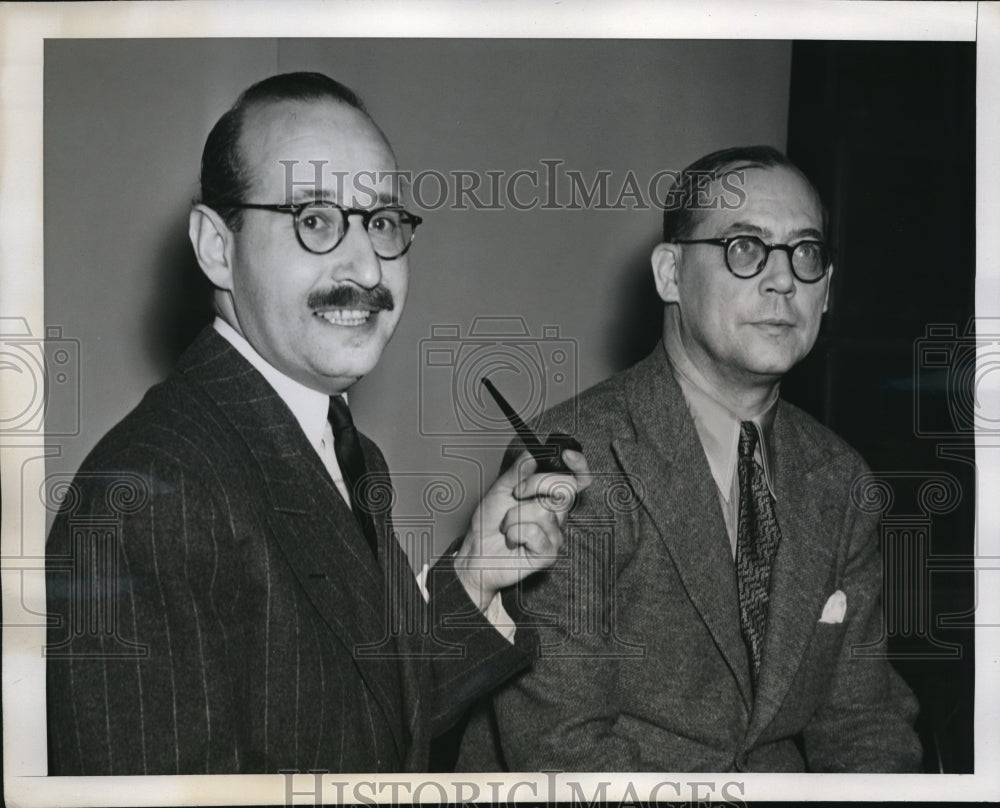 1941 Press Photo editor Manfred Zapp & assistant Guenther Tonn after bail fixed - Historic Images