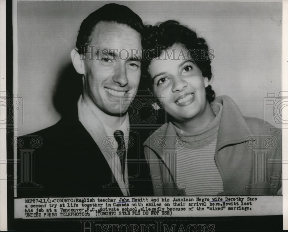 1954 Press Photo English teacher John Hewitt and wife Dorothy - Historic Images