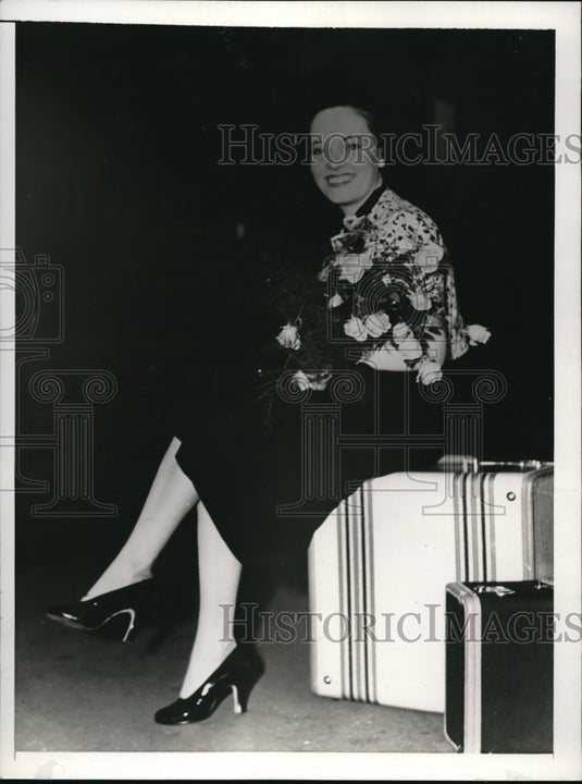 1930 Press Photo Sears Beauty Contest Winner Eileen Drury Hollywood Bound - Historic Images