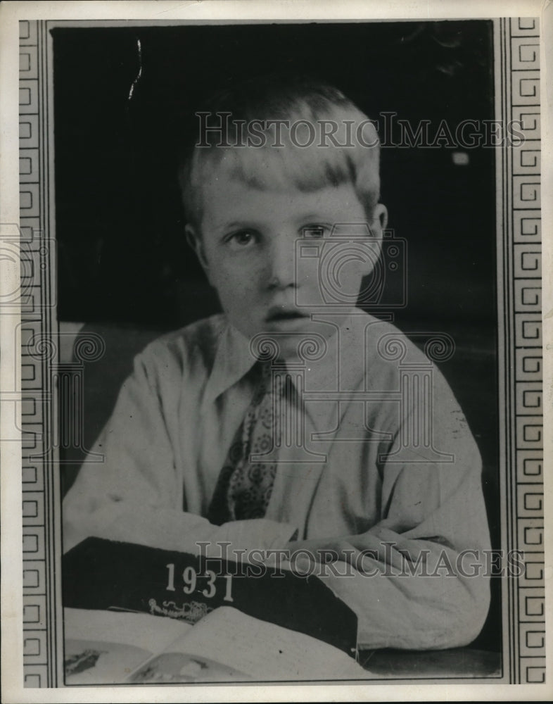 1932 Press Photo Elbert Holleron an 8-year old kid. - Historic Images