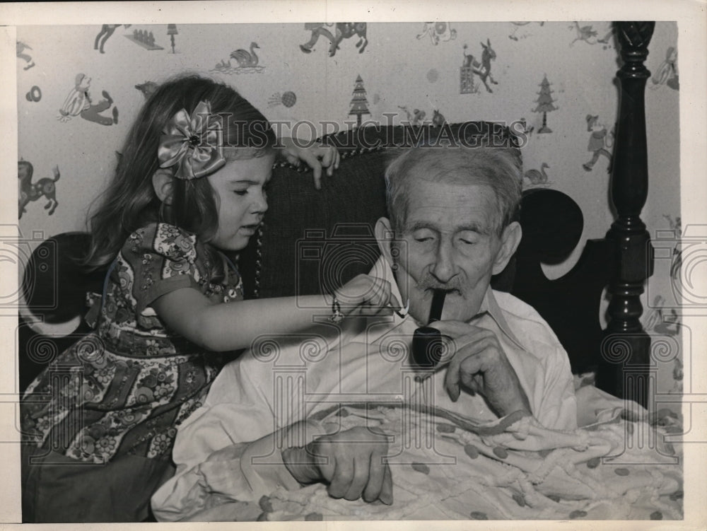 1939 Press Photo Francis Kane, Boston&#39;s oldest at 108 celebrate birthday - Historic Images